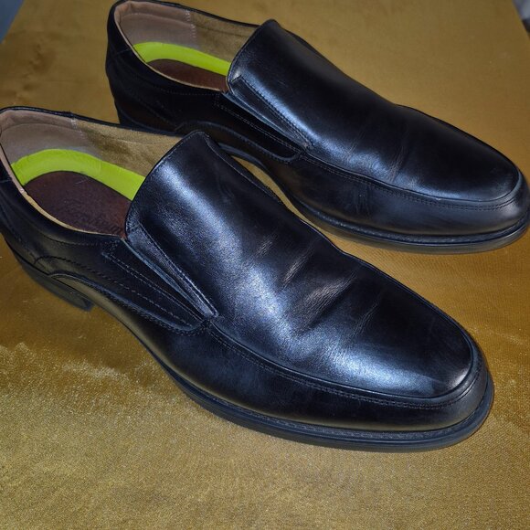 Florsheim slip on loafers, Black, comfort tech, in size 11 main image 16